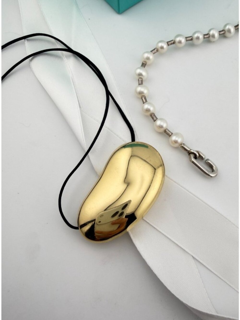 Tiffany & Co. Elsa Peretti 18k 50mm Bean Pendant Silk Cord 19g Gold